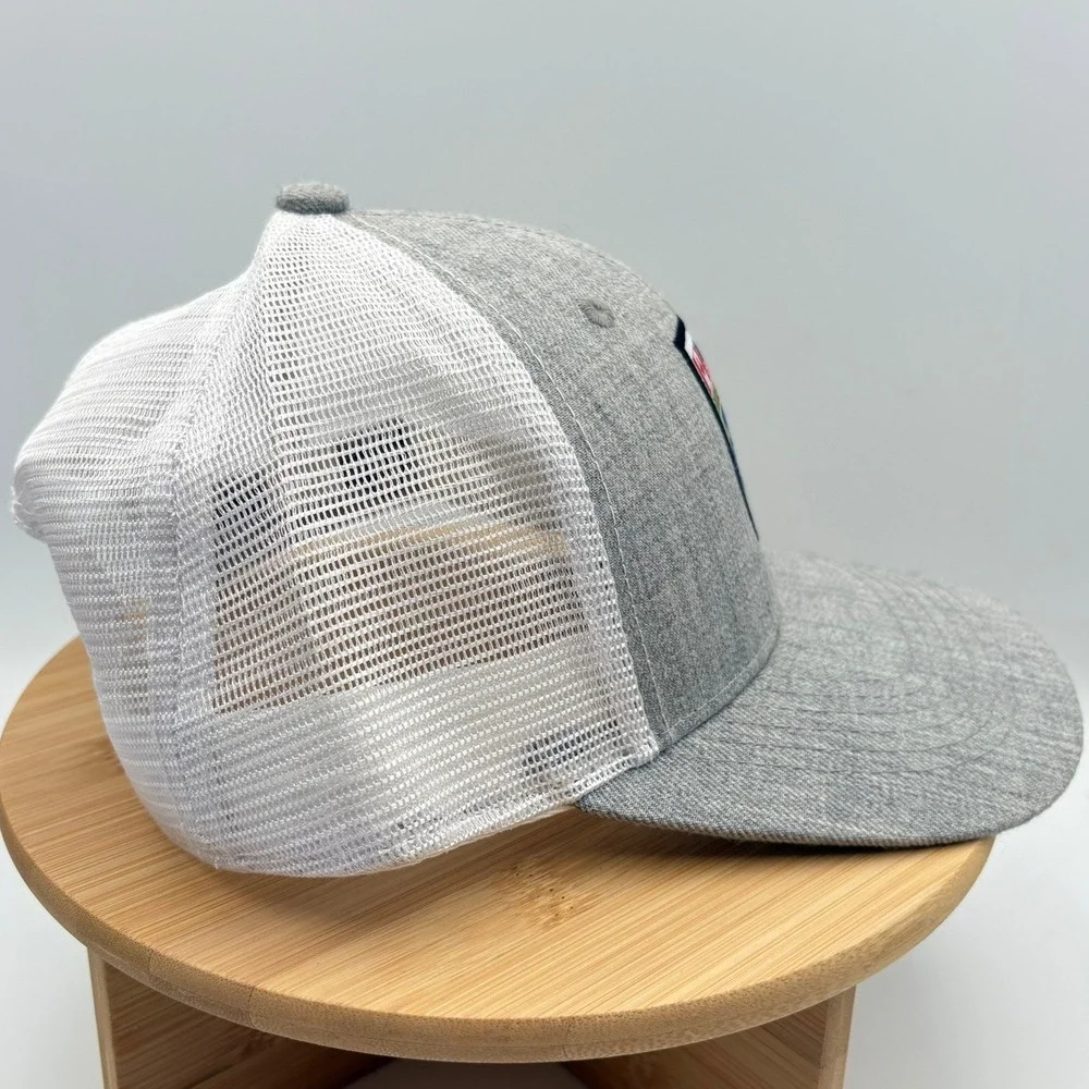 Ducks Unlimited Trucker Hat Grey White Mesh Snapback North America Shield Patch
